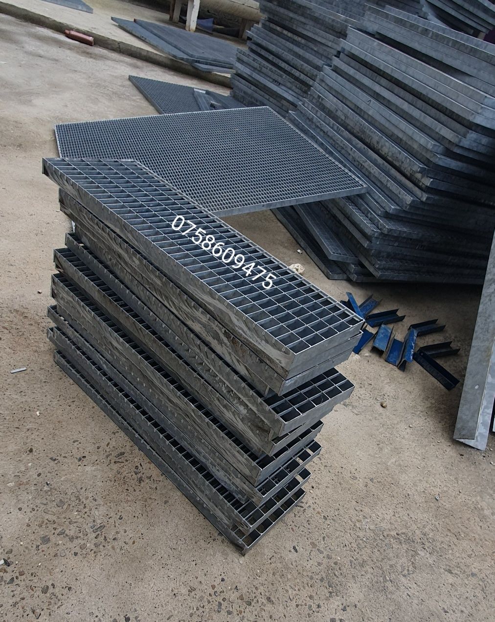 Trepte zincate 110x27cm