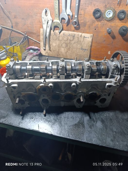 Головка блока пассат 1.8 моно