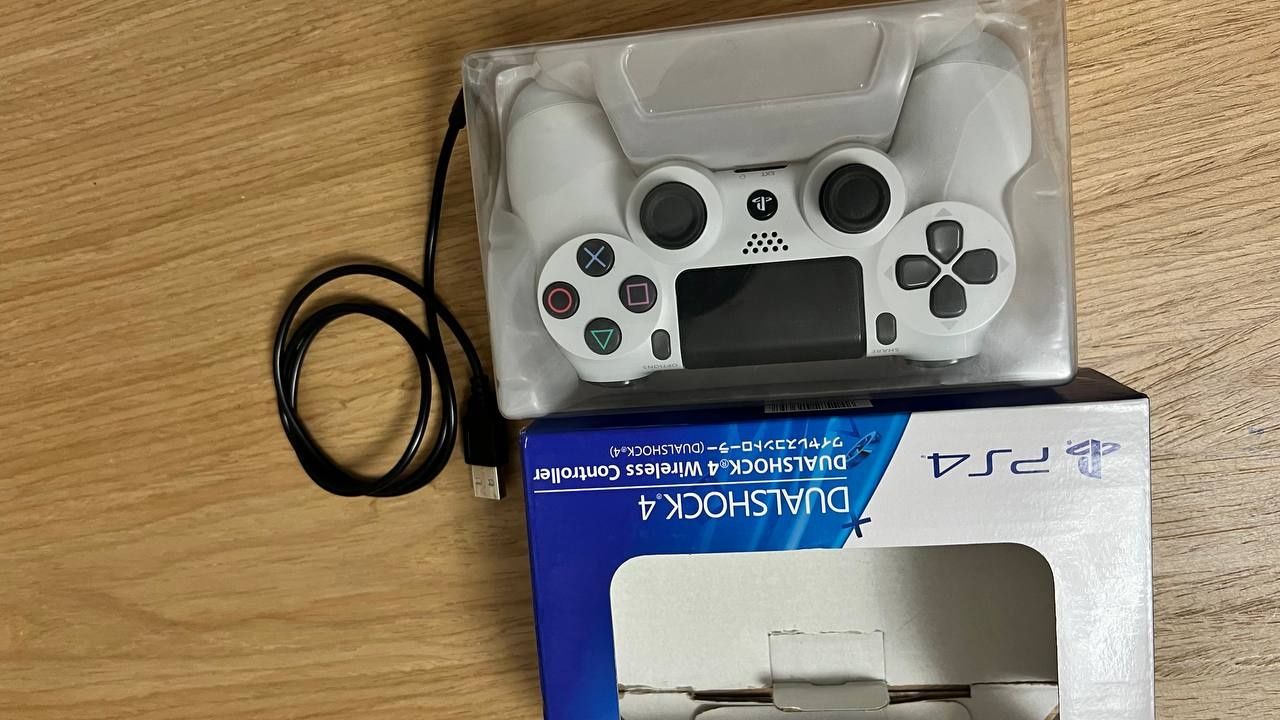 DUALSHOCK 4 геймпад