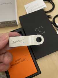 Продам аппаратный кошелек Ledger nano s plus