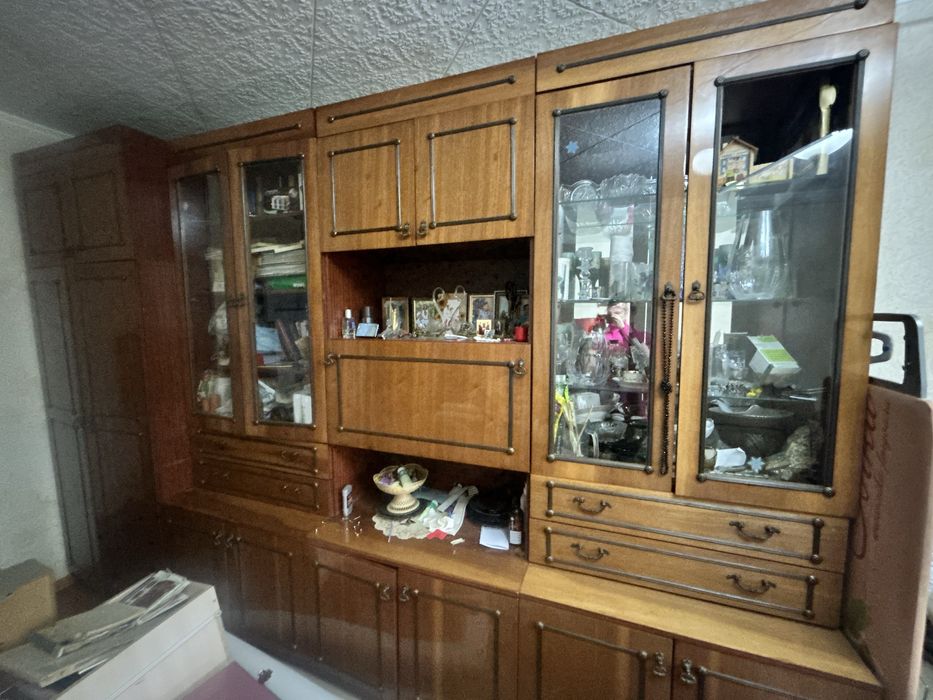 Отдам бесплатно  стенку