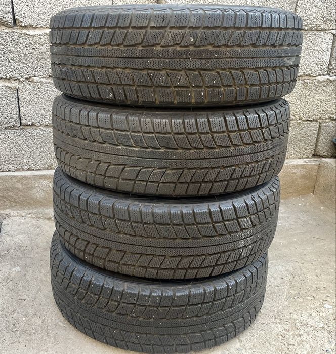 Зимний комплект 185 65 R15 Triangle Snow Lion TR777