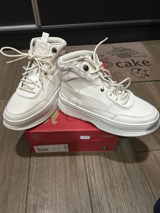 Дамски оргинални маратонки Пума