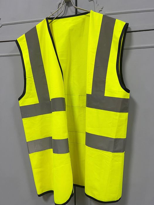 Продам светоотражающие жилеты