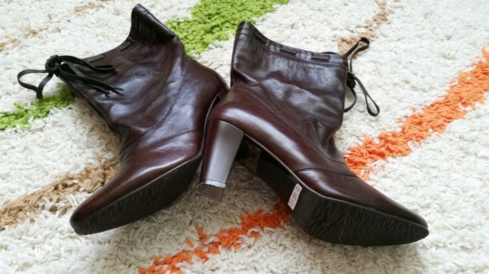 Botine din piele nr.35