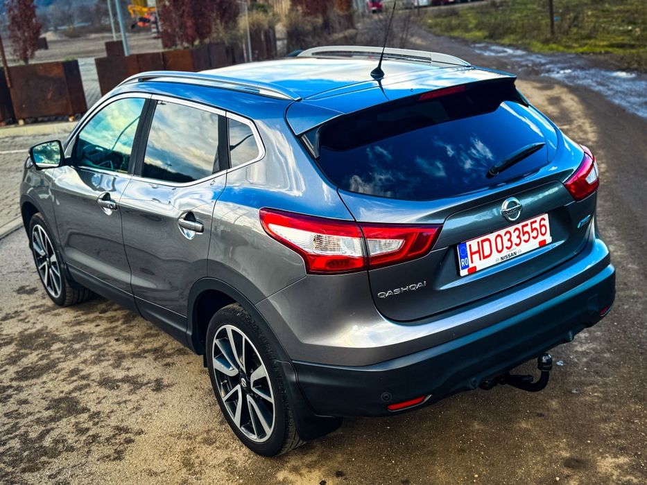 Nissan Qashqai 1.5 LED PANO 360