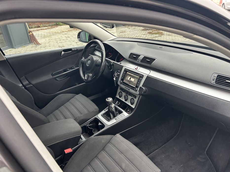 Wv passat2,0 tdi 140 cp R Line
