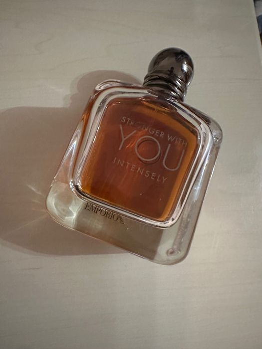 Парфюм Giorgio Armani Stronger with You Intensely