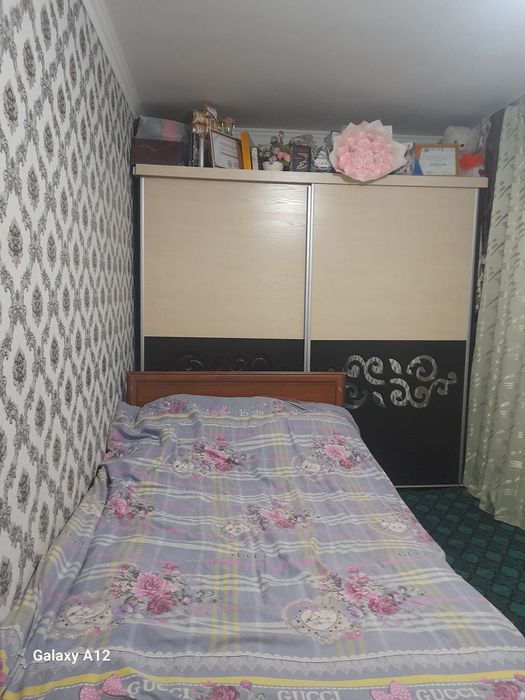 Чирчик шахар 
3-микрораён 
#2-хона 1-этаж 
Квартира сирочни сотилад