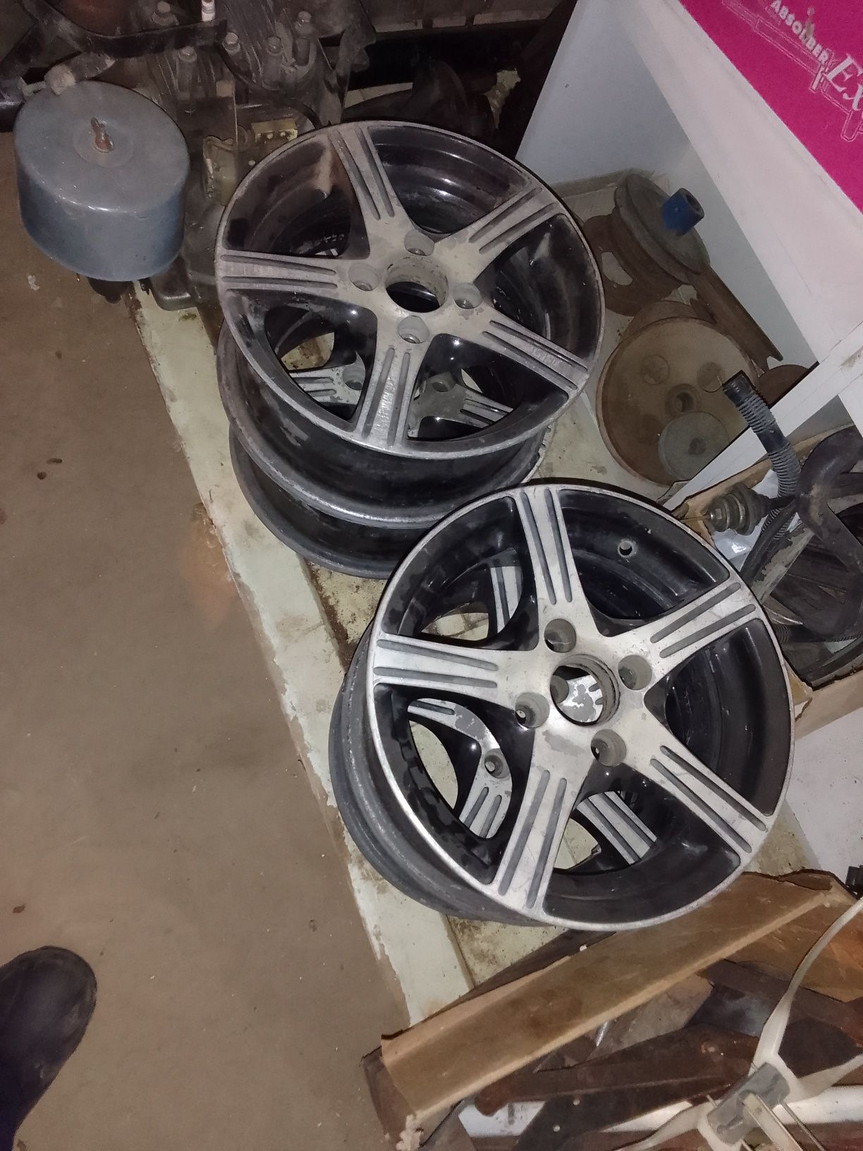 Продам  литые диски на жигули  d 13