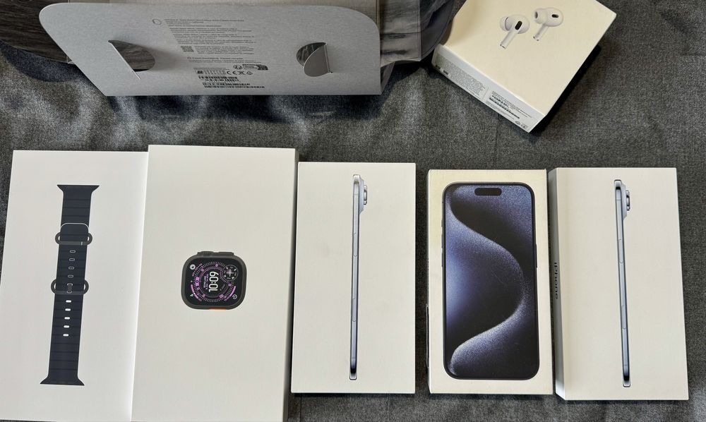 iPhone 15 Pro Blue Titanium