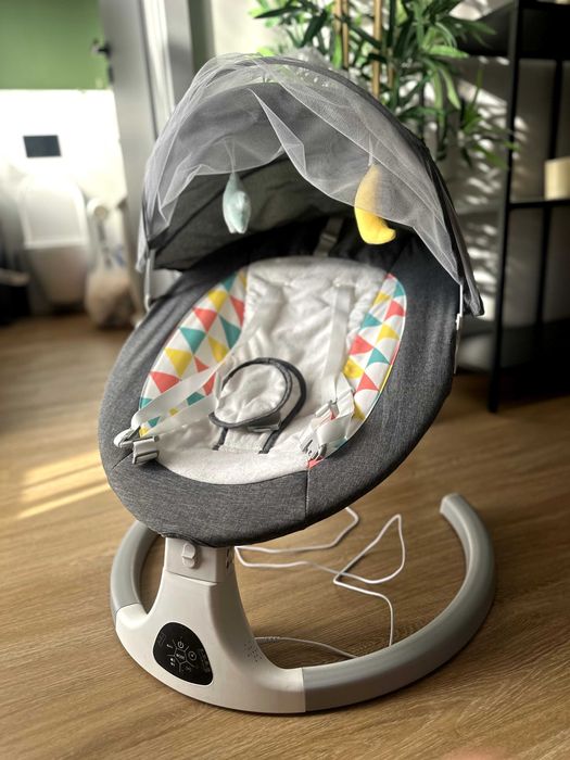 Leagan electric bebelusi