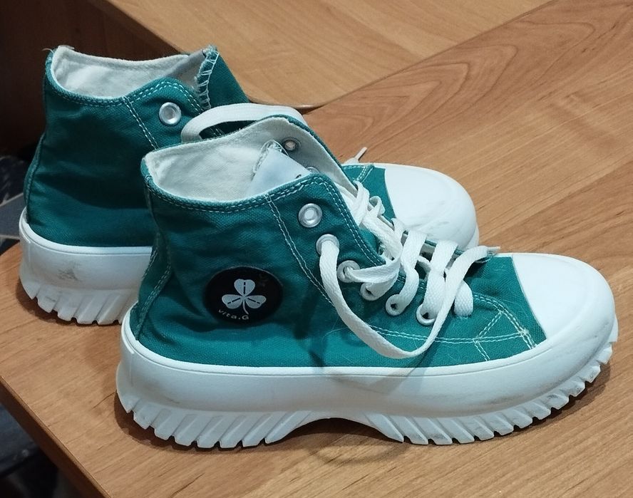 Продам кеды 2000, 37-38р