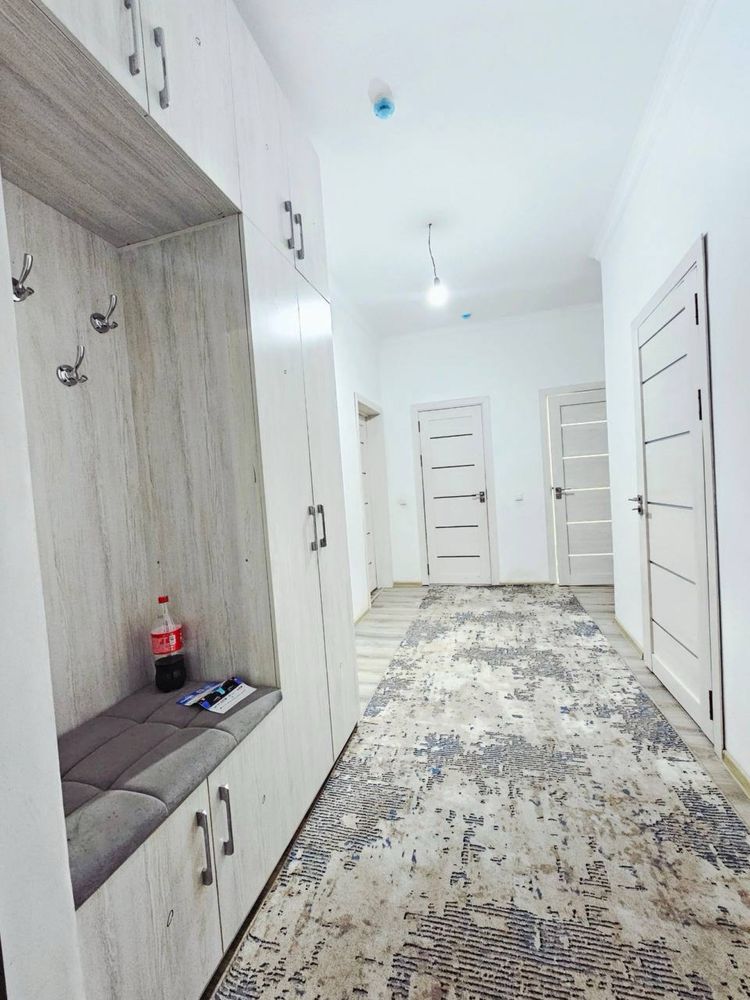 Sergeli yangi darxon-2 , 3 xona mebel texnika 74 kvadrat 2 chi etaj