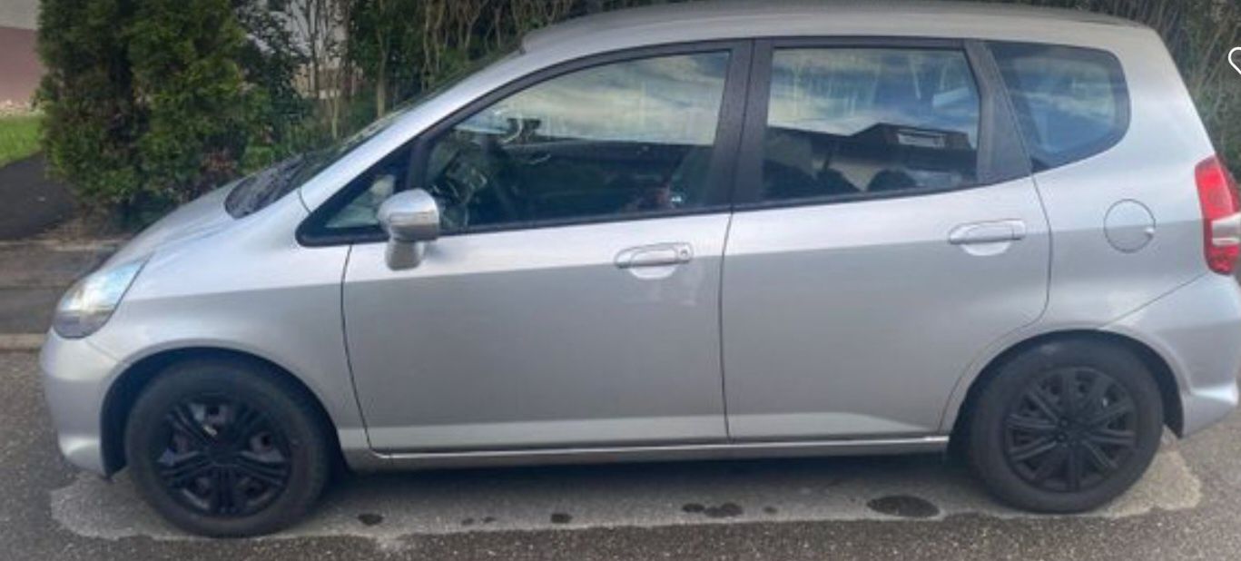 Honda Jazz- 2006г. Нов внос от Германия

155000км

клима автоматик