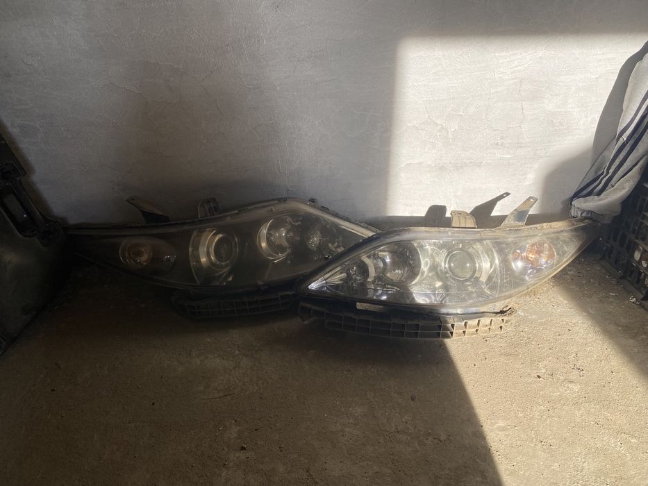 Продам фары хонда элизион 2007 года