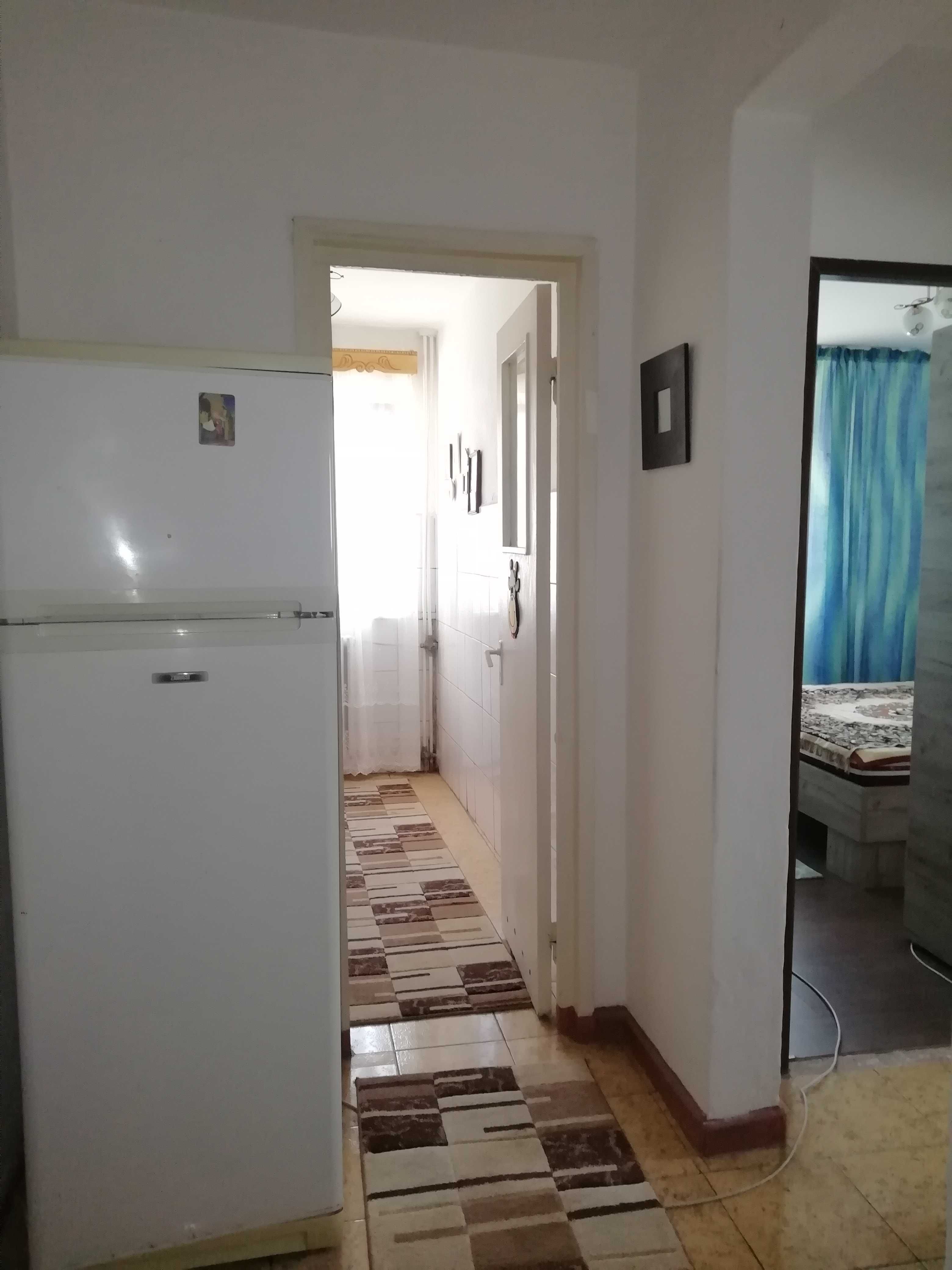 Dau spre închiriere apartament în orașul Focșani