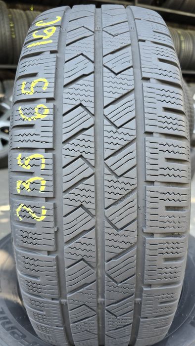 2 anvelope iarnă Laufen 235/65/16 C - dot 2023