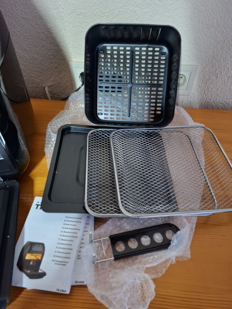 Фурна с Фрайър Tristar FR-6964 Multi Crispy, 10Л,1800w