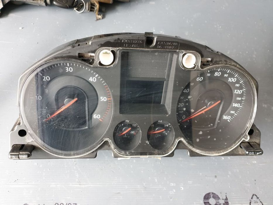 ceasuri bord vw passat b6 1.9 tdi bxe 2005 3c0920960k
