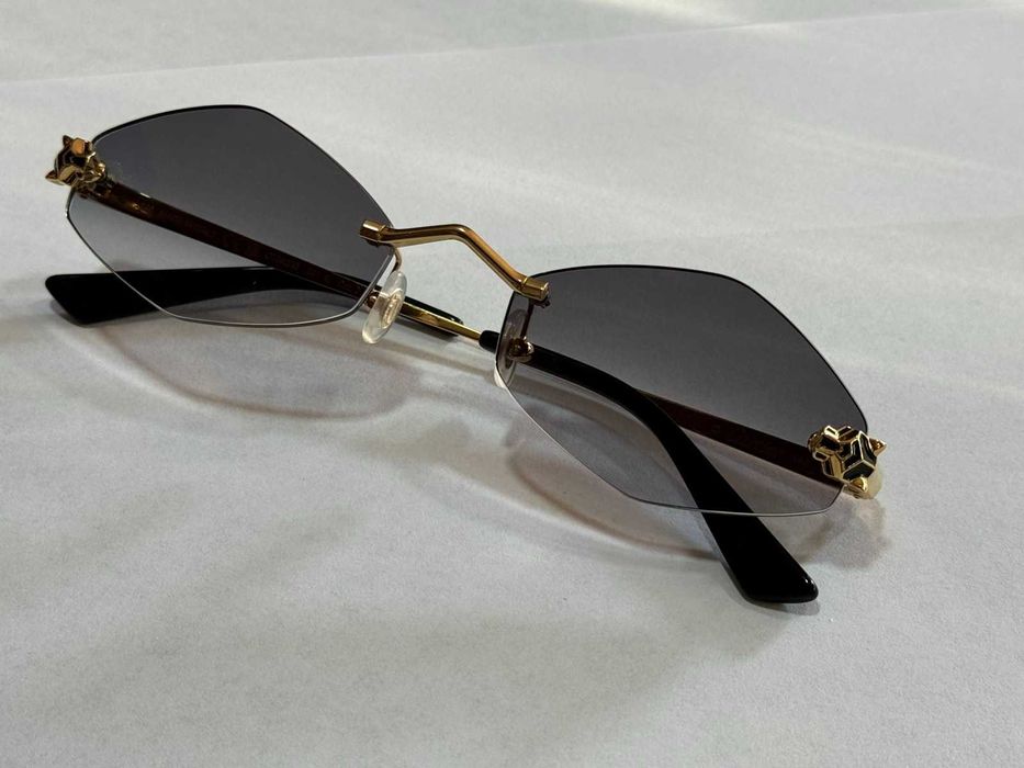 Дамски слънчеви очила CARTIER - CT0433S- Gold Panthère De Cartier