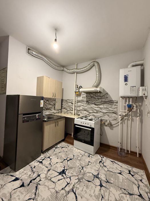 Sergile yangi hayot choshtepa metroni yonida 1xona naqtga 42000$