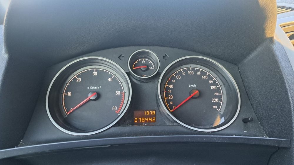 Opel zafira B 2008 1.9 Diesel