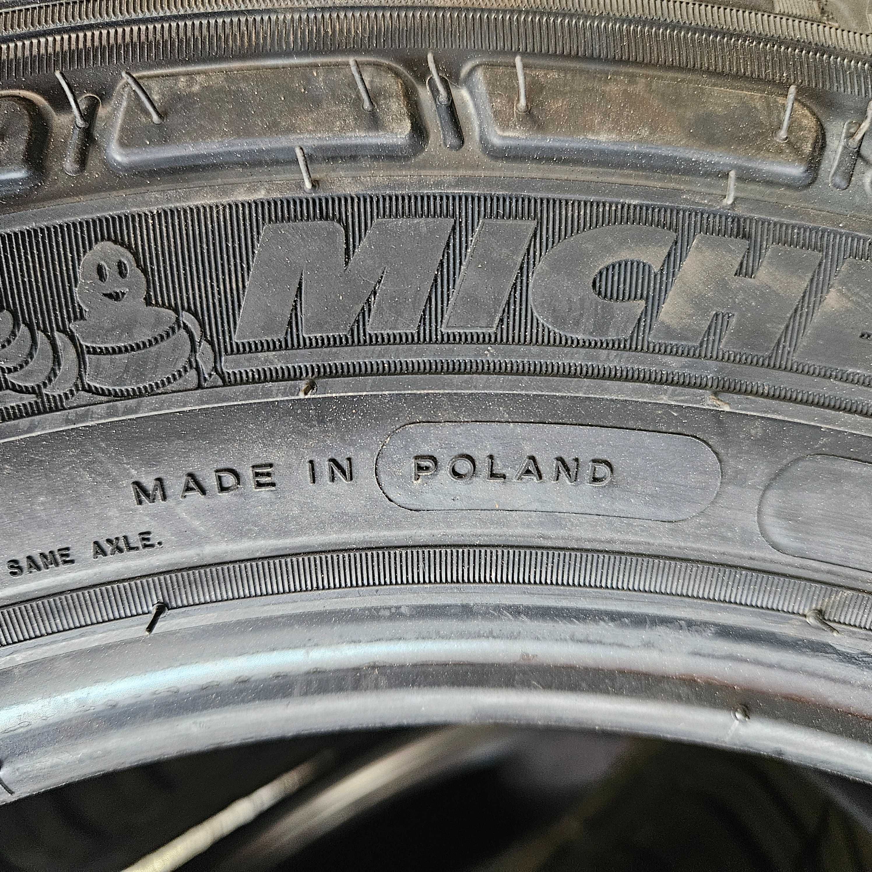 4 Нови бусови гуми 215/65R16C Michelin AgilisCrossClimate 109T DOT2025