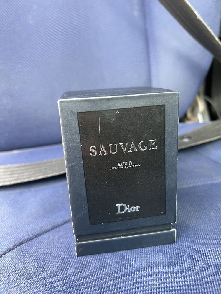Парфюм sauvage ElixiR