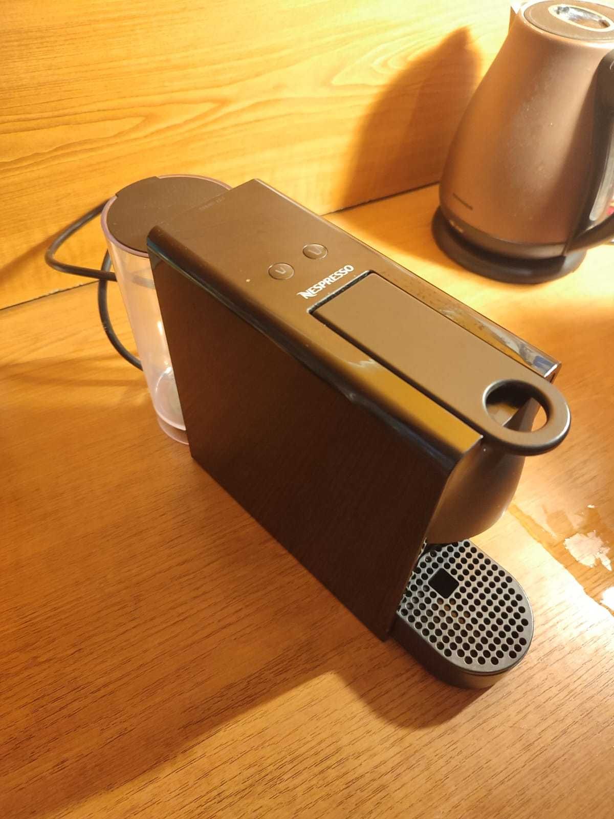 Aparat cafea Krups pt capsule Nespresso (expresor XN110)