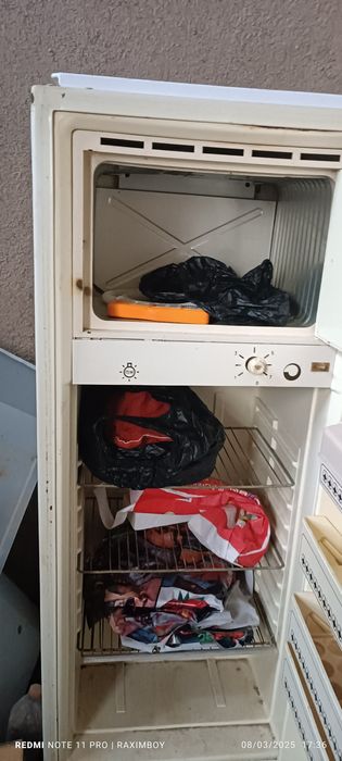 Xaladelnik 2 ta  sotiladi remont talab