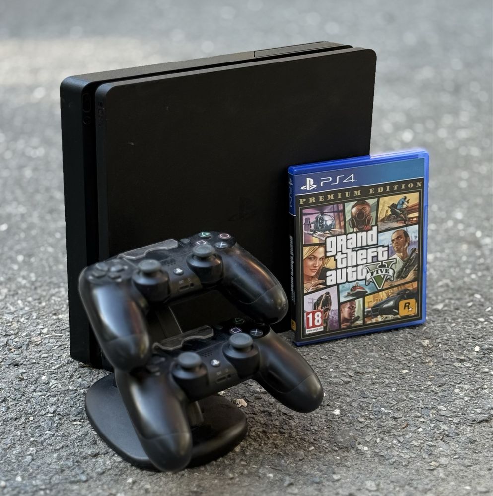 Конзола PlayStation 4 Slim, 1TB, Два геймпада