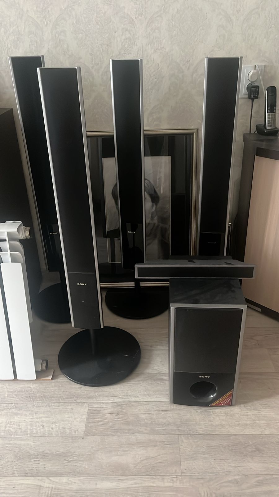 Продам дом кинотеатр от Сони оригинал