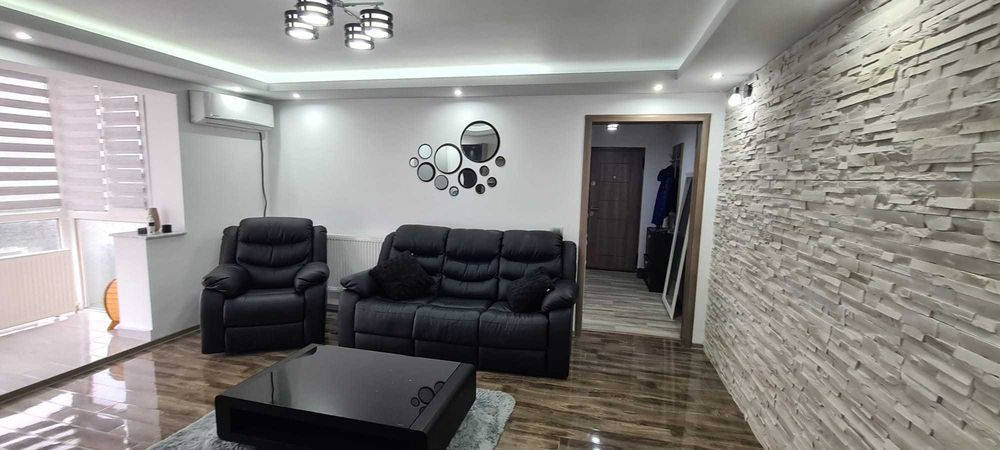 Vand Aparmament 3 camere