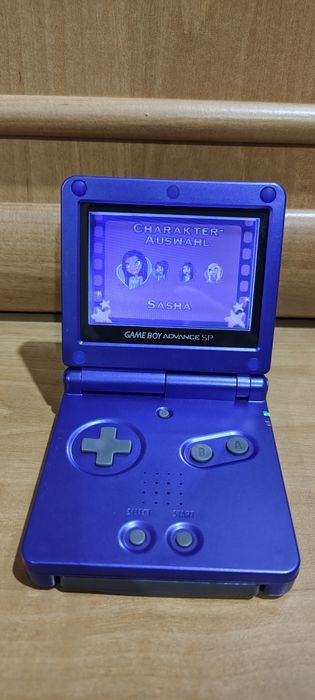 Husa + încărcător Game Boy sp