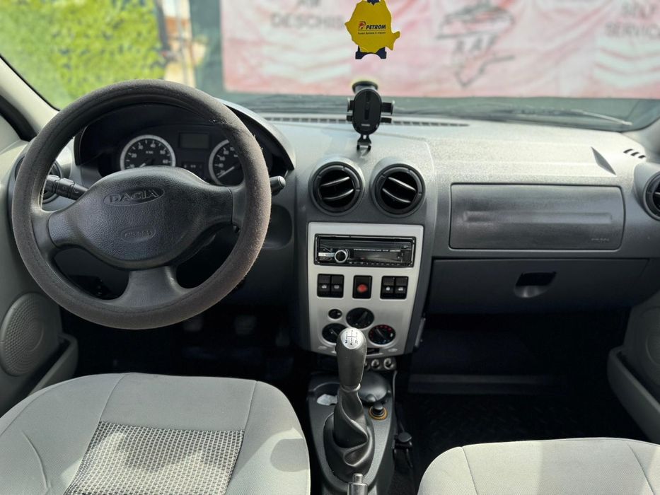 Dacia Logan PH 1 Laureat