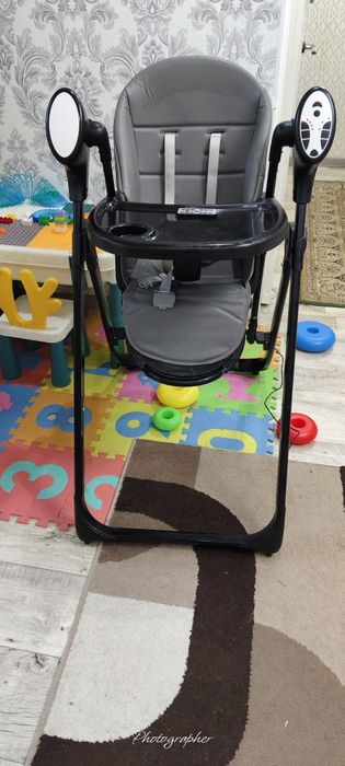 Продам детское кресло качелю стул люлька