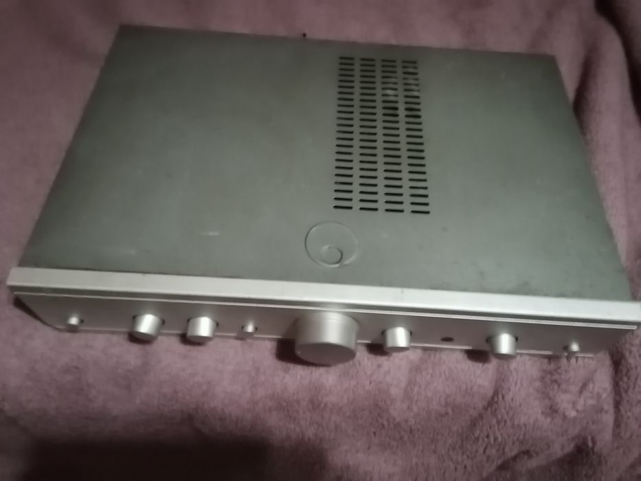 Vând stație de amplificare