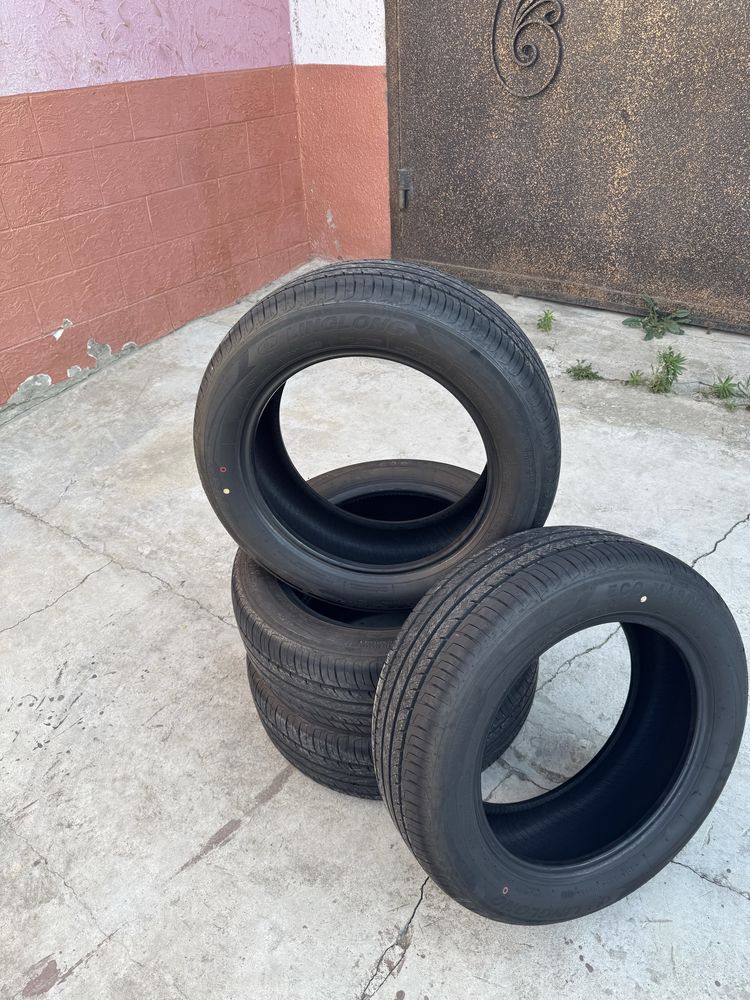 Продам шины(летние)