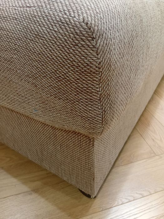 Продаю  диван в отличном состояний!