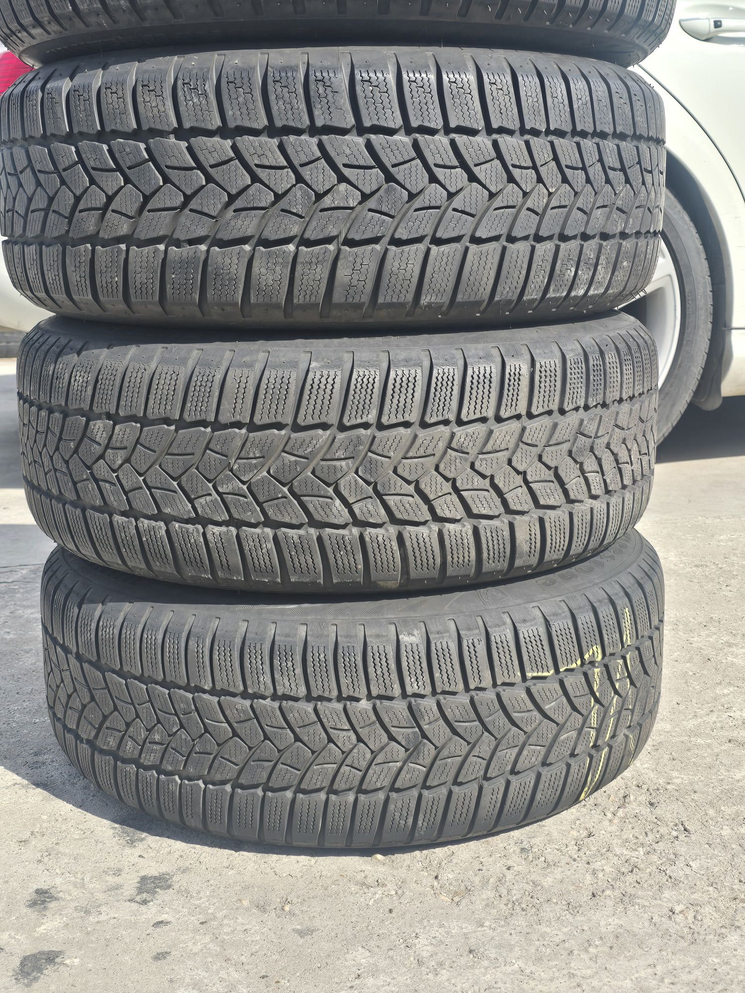 4 Броя 205/55/16 Firestone 2x6mm 2x5,2mm