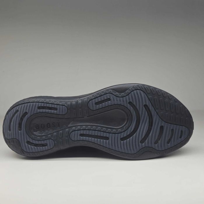 *SALE* Adidas Supernova 2M Black 42, 43 1/3 EU