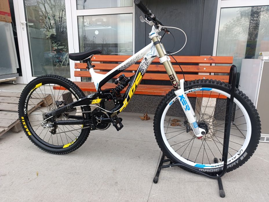 Планински велосипед Мекица YT SANF  26/S