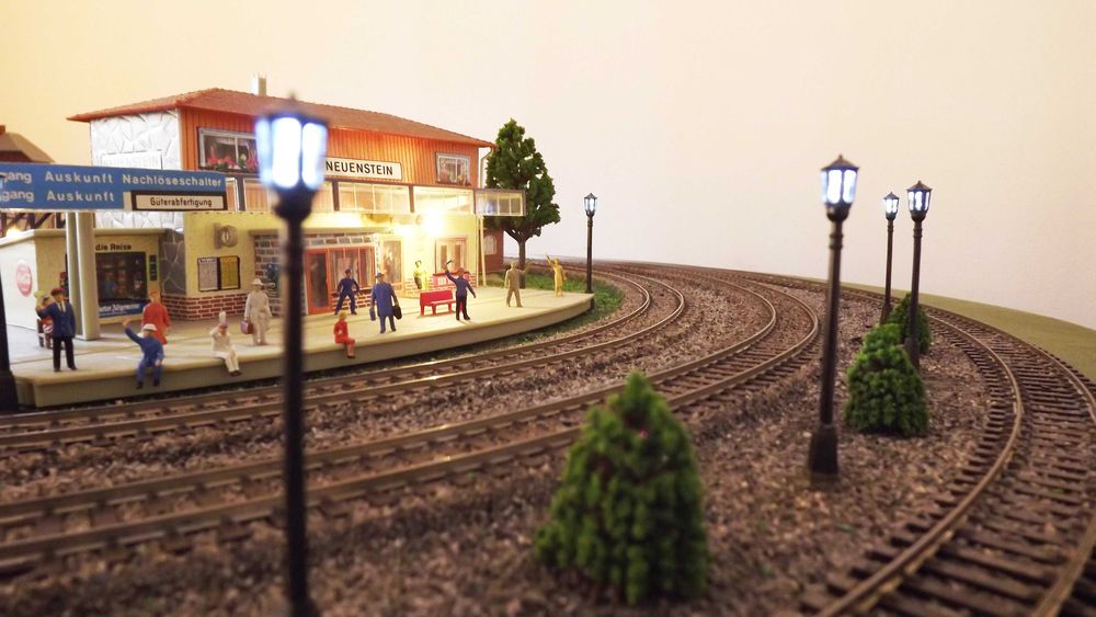 Diorama trenulete 2x1 M Scara HO 1:87, analog, sine PIKO