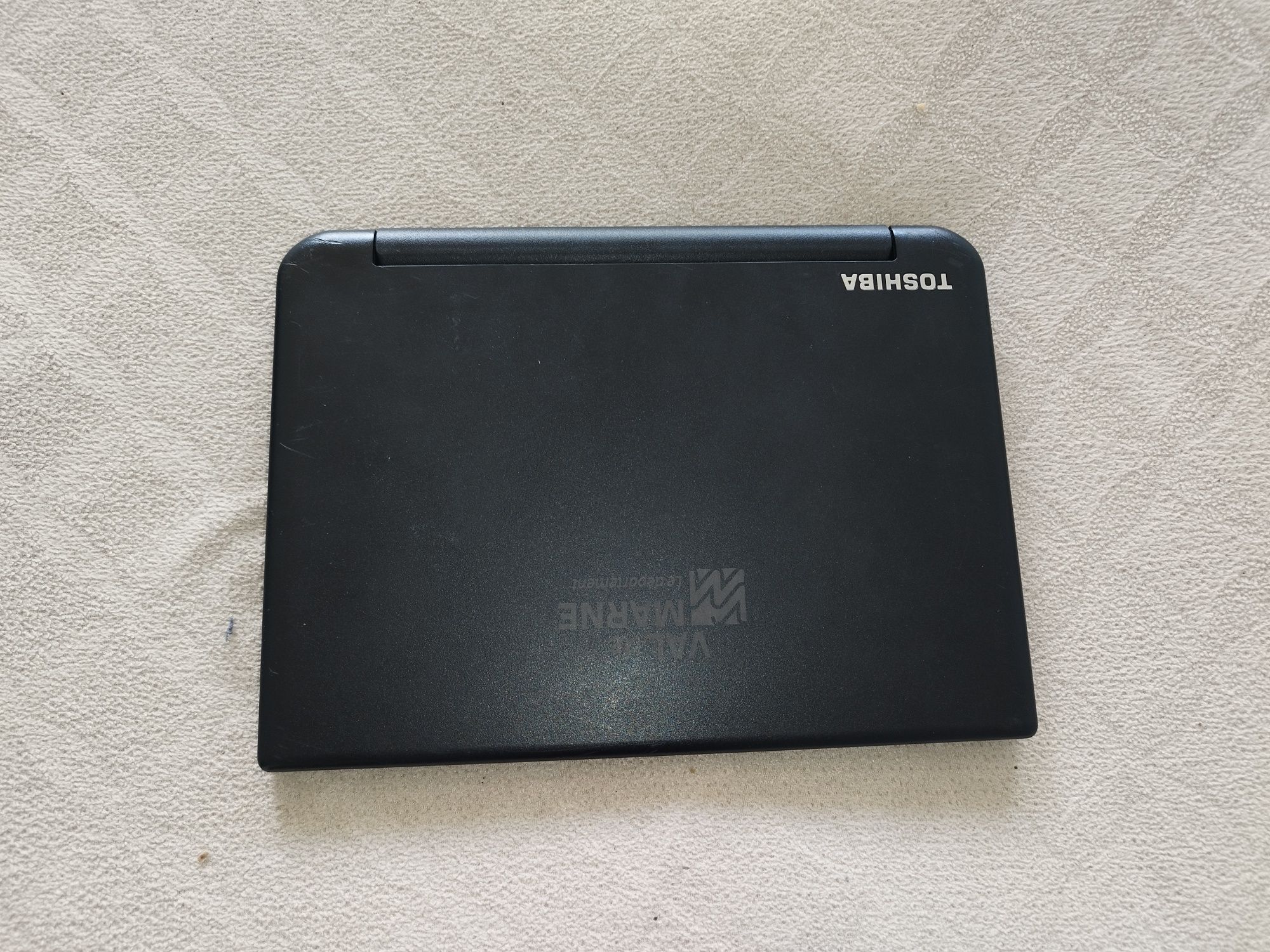 11.6" мини лаптоп Toshiba Satellite nb10 /двуядрен, 8GB рам, 250GB HDD