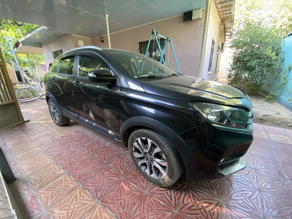 Продается Lada X Ray Cross в хорошем состоянии