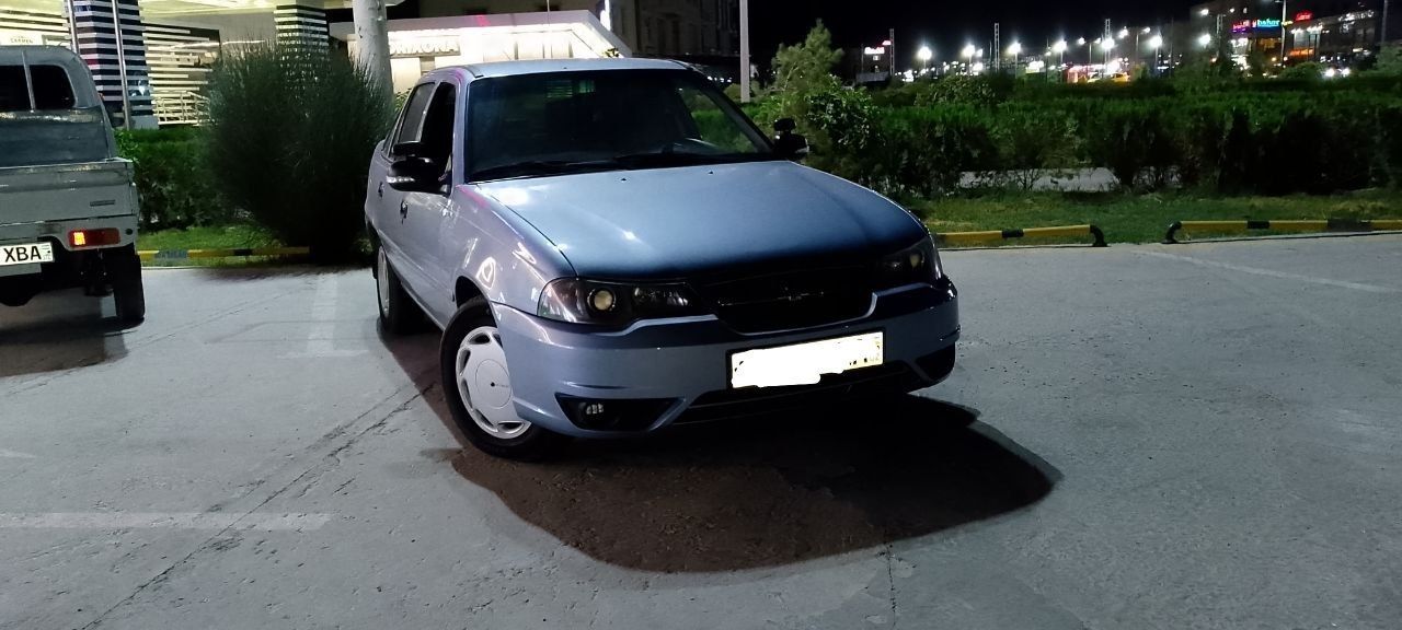 Nexia Gibrid 1.5 sons Mator sotiladi 2012yil Lux konditsoner...