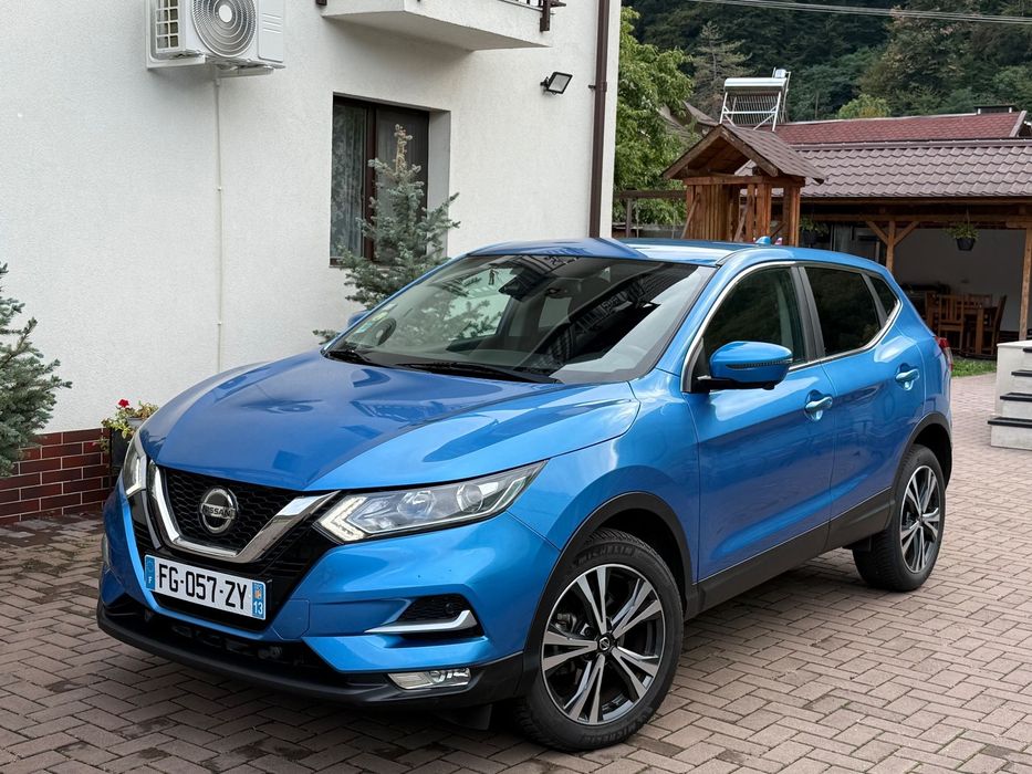Nissan Qashqai Facelift 1.7 diesel/Garantie/Camere 360/LineAssist/Keyless