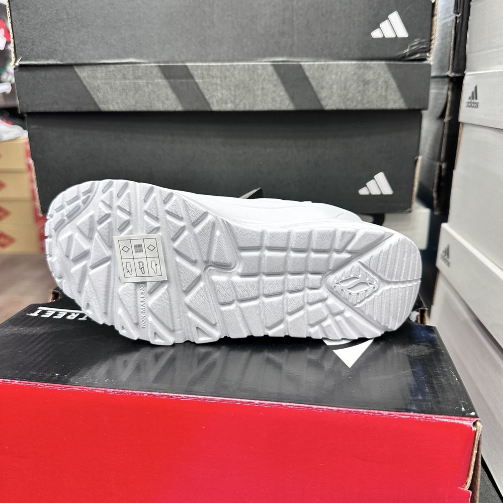 28;29;34;35 Skechers Uno Lite | Оригинални детски маратонки