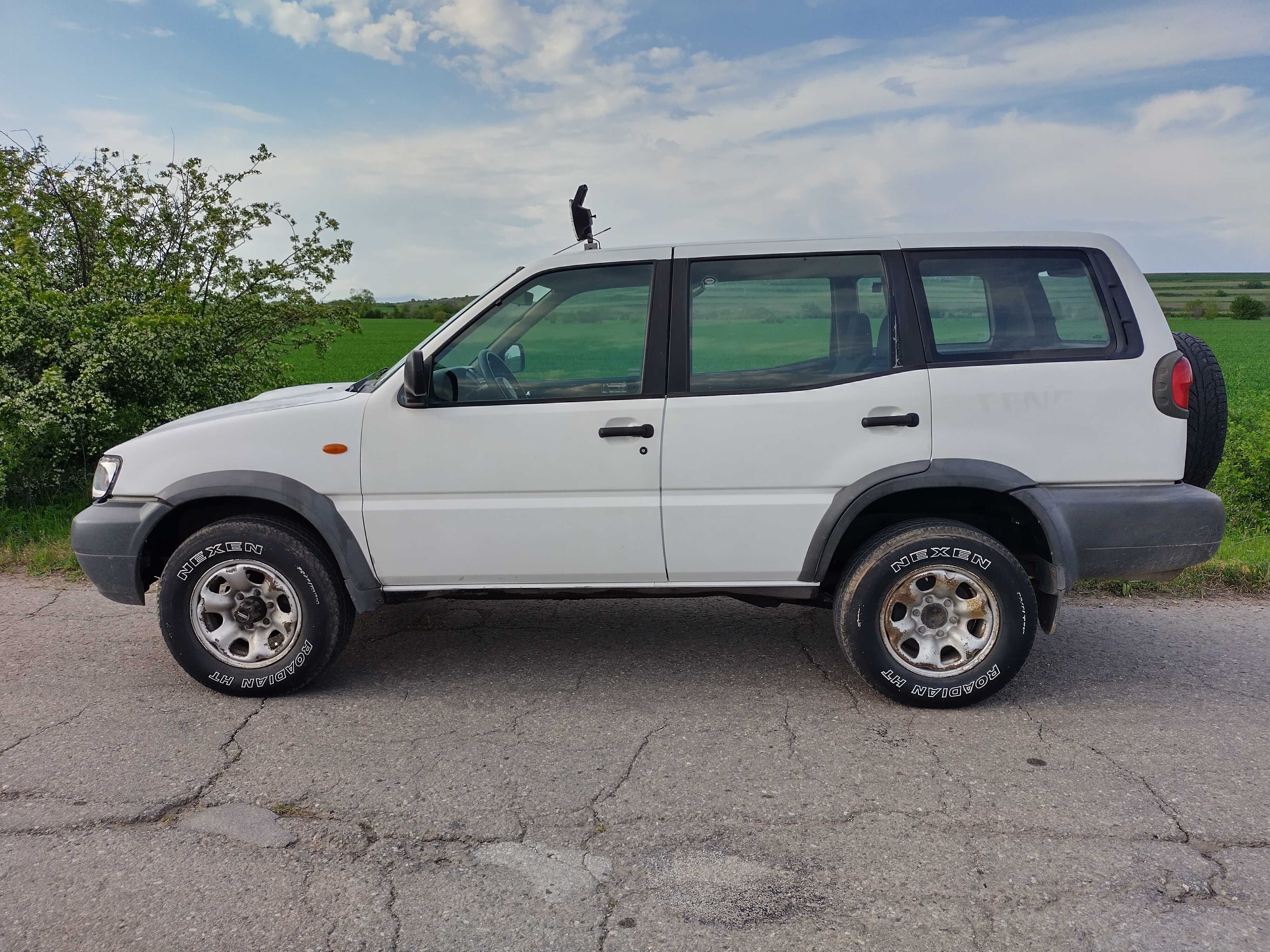 Nissan Terrano R21 Нисан Терано 2,7 TD